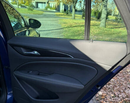 Синий Опель Инсигния, объемом двигателя 1.6 л и пробегом 156 тыс. км за 15500 $, фото 75 на Automoto.ua