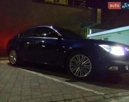 Синій Опель Інсігнія, об'ємом двигуна 1.96 л та пробігом 245 тис. км за 9500 $, фото 5 на Automoto.ua