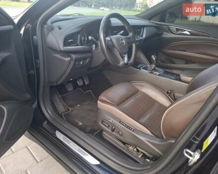 Синий Опель Инсигния, объемом двигателя 2 л и пробегом 135 тыс. км за 17999 $, фото 11 на Automoto.ua