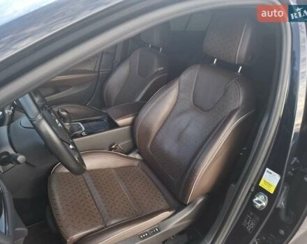 Синий Опель Инсигния, объемом двигателя 2 л и пробегом 135 тыс. км за 17999 $, фото 12 на Automoto.ua