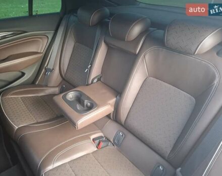 Синий Опель Инсигния, объемом двигателя 2 л и пробегом 135 тыс. км за 17999 $, фото 15 на Automoto.ua