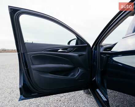 Синій Опель Інсігнія, об'ємом двигуна 2 л та пробігом 200 тис. км за 16500 $, фото 31 на Automoto.ua