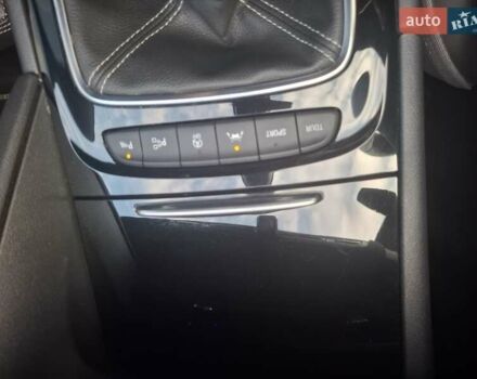 Синий Опель Инсигния, объемом двигателя 2 л и пробегом 135 тыс. км за 17999 $, фото 50 на Automoto.ua