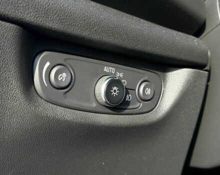 Синій Опель Інсігнія, об'ємом двигуна 1.5 л та пробігом 31 тис. км за 17000 $, фото 16 на Automoto.ua