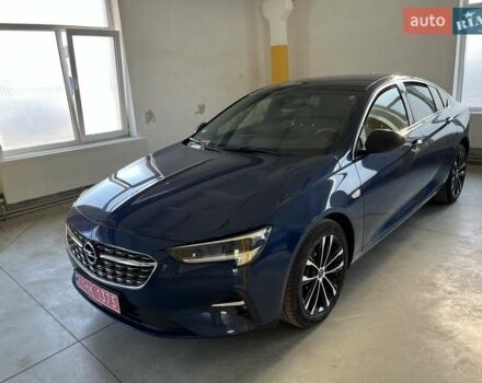 Синий Опель Инсигния, объемом двигателя 2 л и пробегом 119 тыс. км за 18900 $, фото 2 на Automoto.ua