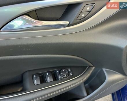 Синий Опель Инсигния, объемом двигателя 2 л и пробегом 119 тыс. км за 18900 $, фото 62 на Automoto.ua