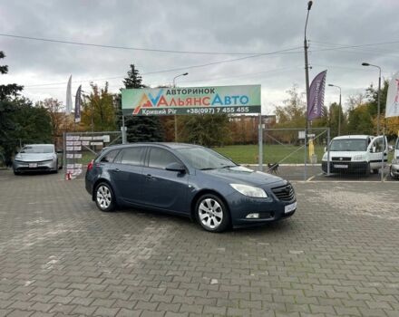 Синій Опель Інсігнія, об'ємом двигуна 1.8 л та пробігом 202 тис. км за 8400 $, фото 1 на Automoto.ua