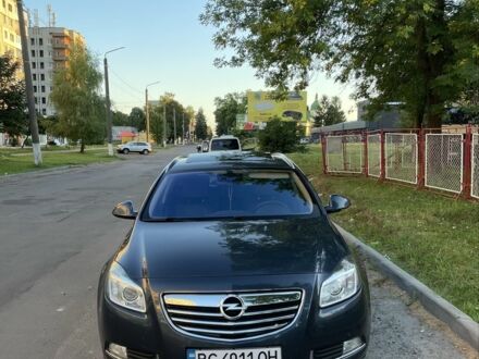 Опель Інсігнія 2009 у Львові на Automoto.ua Синій Опель Інсігнія, об'ємом двигуна 2 л та пробігом 296 тис. км за 7900 $, фото 1 на Automoto.ua