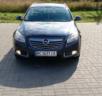 Синий Опель Инсигния, объемом двигателя 1.96 л и пробегом 253 тыс. км за 6299 $, фото 1 на Automoto.ua