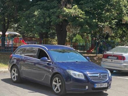 Синий Опель Инсигния, объемом двигателя 2 л и пробегом 307 тыс. км за 5900 $, фото 1 на Automoto.ua