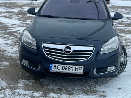 Синий Опель Инсигния, объемом двигателя 2 л и пробегом 250 тыс. км за 6700 $, фото 1 на Automoto.ua