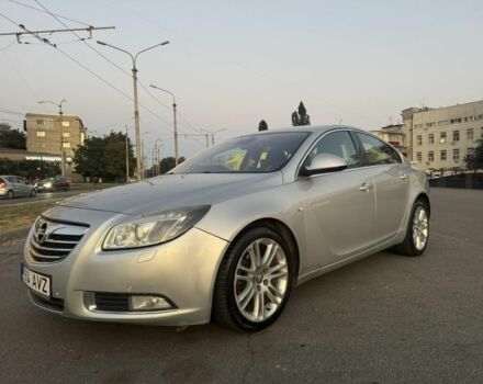 Синий Опель Инсигния, объемом двигателя 1.8 л и пробегом 314 тыс. км за 3500 $, фото 1 на Automoto.ua