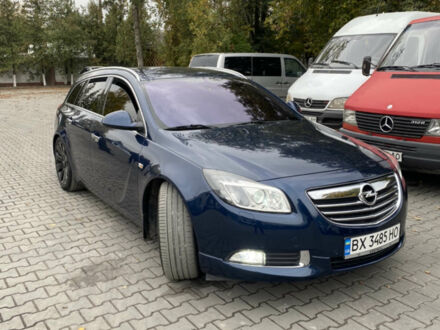 Синій Опель Інсігнія, об'ємом двигуна 1.96 л та пробігом 260 тис. км за 9800 $, фото 1 на Automoto.ua