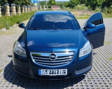 Синий Опель Инсигния, объемом двигателя 1.8 л и пробегом 180 тыс. км за 9000 $, фото 1 на Automoto.ua