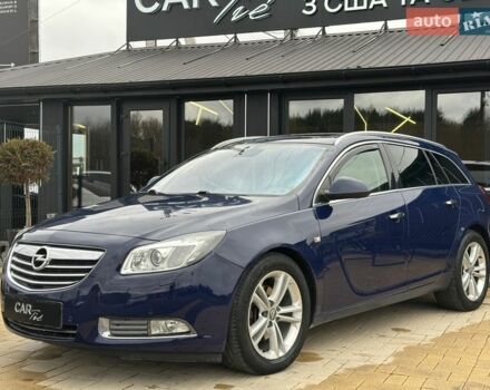 Синий Опель Инсигния, объемом двигателя 2 л и пробегом 266 тыс. км за 8400 $, фото 1 на Automoto.ua
