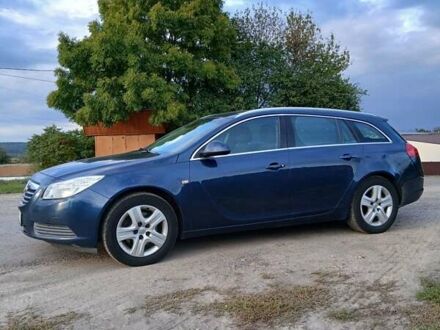 Синий Опель Инсигния, объемом двигателя 1.96 л и пробегом 305 тыс. км за 6500 $, фото 1 на Automoto.ua