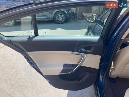 Синий Опель Инсигния, объемом двигателя 1.96 л и пробегом 135 тыс. км за 8998 $, фото 1 на Automoto.ua