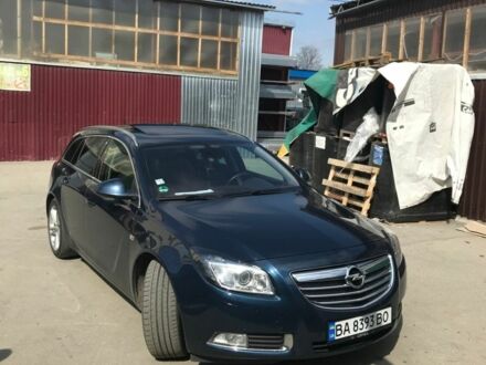Синій Опель Інсігнія, об'ємом двигуна 2 л та пробігом 236 тис. км за 14500 $, фото 1 на Automoto.ua