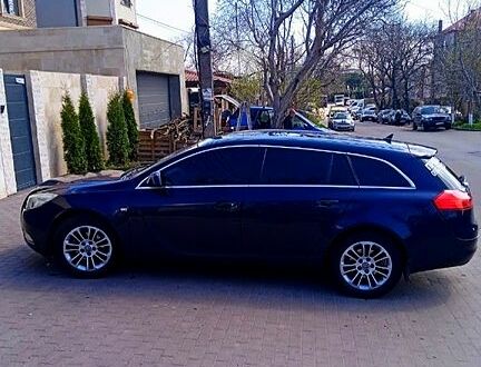 Синій Опель Інсігнія, об'ємом двигуна 2 л та пробігом 360 тис. км за 8700 $, фото 1 на Automoto.ua