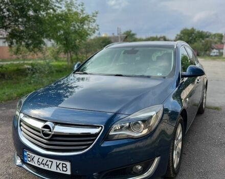 Синий Опель Инсигния, объемом двигателя 1.6 л и пробегом 215 тыс. км за 8800 $, фото 1 на Automoto.ua