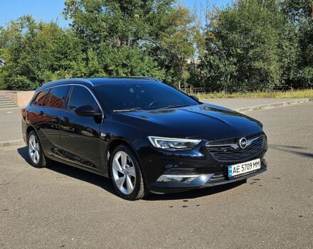 Синий Опель Инсигния, объемом двигателя 2 л и пробегом 135 тыс. км за 16000 $, фото 1 на Automoto.ua