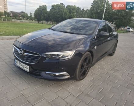 Синий Опель Инсигния, объемом двигателя 2 л и пробегом 168 тыс. км за 15950 $, фото 1 на Automoto.ua