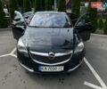 Зеленый Опель Инсигния, объемом двигателя 2 л и пробегом 150 тыс. км за 13600 $, фото 1 на Automoto.ua
