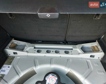 Зеленый Опель Инсигния, объемом двигателя 1.96 л и пробегом 240 тыс. км за 11800 $, фото 25 на Automoto.ua