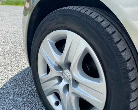 Зеленый Опель Инсигния, объемом двигателя 1.96 л и пробегом 250 тыс. км за 9700 $, фото 15 на Automoto.ua