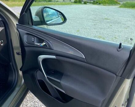 Зеленый Опель Инсигния, объемом двигателя 1.96 л и пробегом 250 тыс. км за 9700 $, фото 19 на Automoto.ua