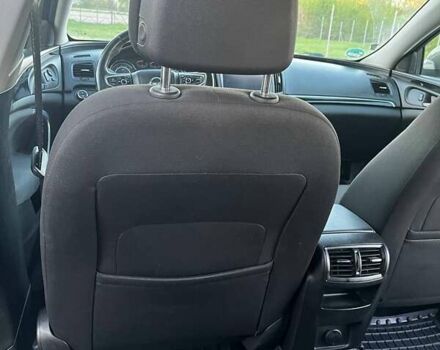 Зеленый Опель Инсигния, объемом двигателя 1.96 л и пробегом 240 тыс. км за 11800 $, фото 48 на Automoto.ua