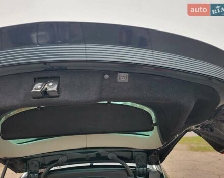 Зеленый Опель Инсигния, объемом двигателя 2 л и пробегом 252 тыс. км за 9900 $, фото 7 на Automoto.ua