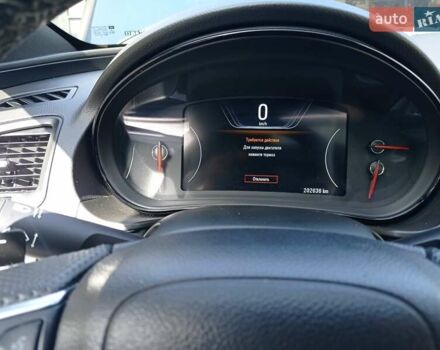 Зеленый Опель Инсигния, объемом двигателя 2.03 л и пробегом 204 тыс. км за 13200 $, фото 23 на Automoto.ua