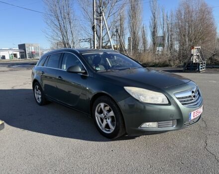 Зеленый Опель Инсигния, объемом двигателя 2 л и пробегом 280 тыс. км за 3428 $, фото 1 на Automoto.ua