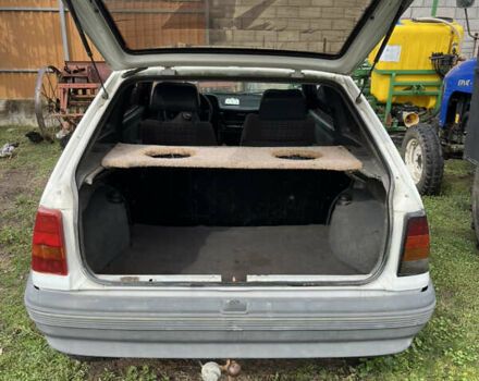 Белый Опель Кадет, объемом двигателя 0 л и пробегом 300 тыс. км за 450 $, фото 6 на Automoto.ua