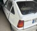 Белый Опель Кадет, объемом двигателя 1.6 л и пробегом 300 тыс. км за 600 $, фото 1 на Automoto.ua