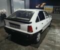 Белый Опель Кадет, объемом двигателя 1.3 л и пробегом 200 тыс. км за 850 $, фото 4 на Automoto.ua