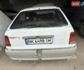 Белый Опель Кадет, объемом двигателя 1.6 л и пробегом 300 тыс. км за 600 $, фото 2 на Automoto.ua