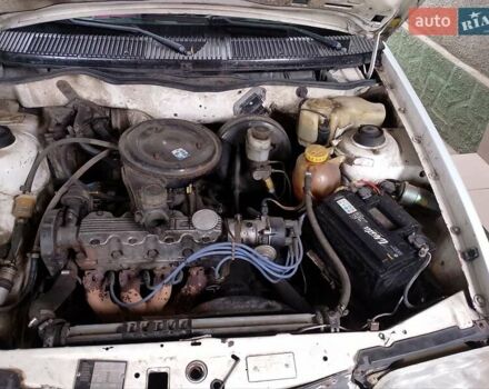 Белый Опель Кадет, объемом двигателя 1.3 л и пробегом 93 тыс. км за 1000 $, фото 5 на Automoto.ua