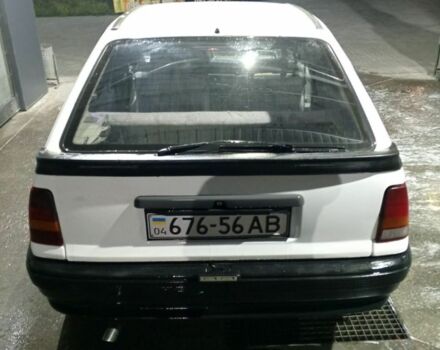 Белый Опель Кадет, объемом двигателя 1.3 л и пробегом 200 тыс. км за 850 $, фото 7 на Automoto.ua