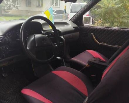 Белый Опель Кадет, объемом двигателя 1.6 л и пробегом 420 тыс. км за 650 $, фото 5 на Automoto.ua