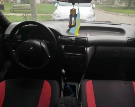 Белый Опель Кадет, объемом двигателя 1.7 л и пробегом 387 тыс. км за 650 $, фото 1 на Automoto.ua