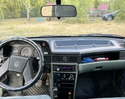 Белый Опель Кадет, объемом двигателя 1.3 л и пробегом 130 тыс. км за 1700 $, фото 8 на Automoto.ua