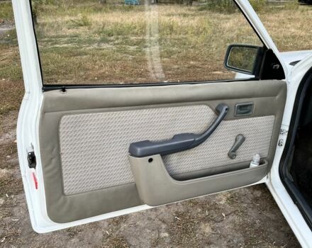 Белый Опель Кадет, объемом двигателя 1.3 л и пробегом 130 тыс. км за 1700 $, фото 6 на Automoto.ua