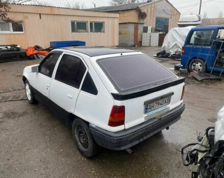 Білий Опель Кадет, об'ємом двигуна 1.3 л та пробігом 400 тис. км за 1000 $, фото 3 на Automoto.ua