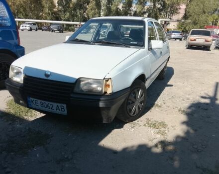 Опель Кадет 1986 в Днепре (Днепропетровске) на Automoto.ua Белый Опель Кадет, объемом двигателя 1.6 л и пробегом 170 тыс. км за 600 $, фото 1 на Automoto.ua