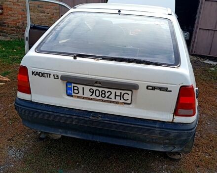 Білий Опель Кадет, об'ємом двигуна 1.3 л та пробігом 52 тис. км за 400 $, фото 6 на Automoto.ua