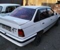 Белый Опель Кадет, объемом двигателя 1.3 л и пробегом 300 тыс. км за 1006 $, фото 3 на Automoto.ua