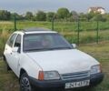 Белый Опель Кадет, объемом двигателя 1.7 л и пробегом 78 тыс. км за 850 $, фото 1 на Automoto.ua