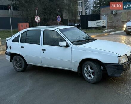 Белый Опель Кадет, объемом двигателя 1.3 л и пробегом 379 тыс. км за 699 $, фото 13 на Automoto.ua
